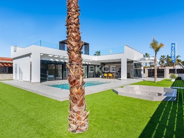 Casa en venta en Urbanización Montemar, el Baix Segura / La Vega Baja