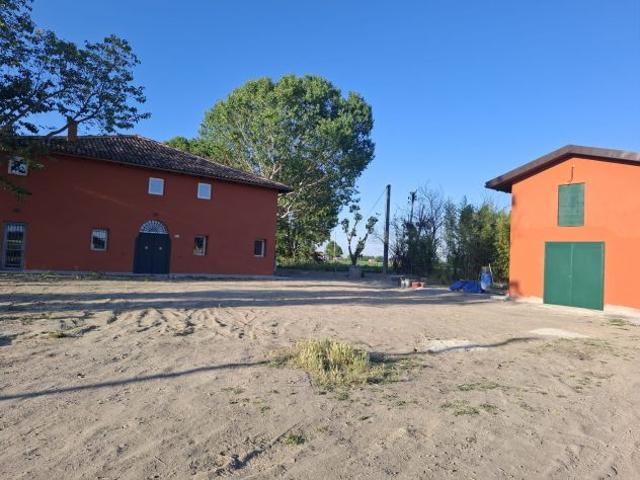 Villa Indipendente in affitto a Unione Reno Galliera, Castel Maggiore