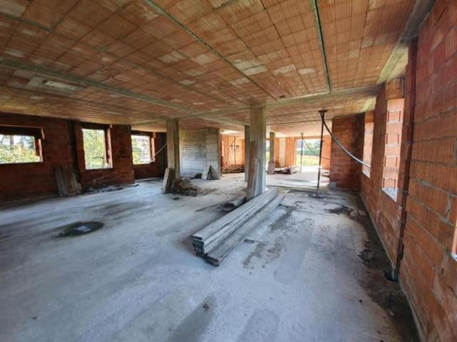 Villa Indipendente in vendita a Arosio, Como