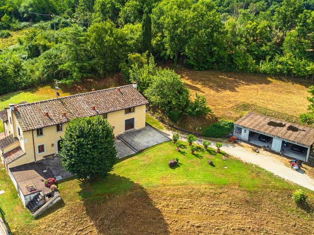 Casa in vendita a Montazzi, Borgo San Lorenzo