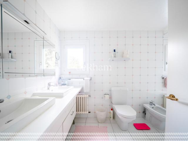 Einfamilienhaus kaufen in Epalinges, Waadt