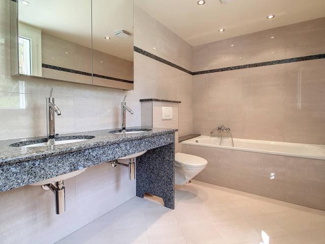 Einfamilienhaus kaufen in Mont-sur-Lausanne, Waadt