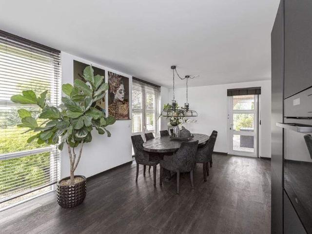 Woning te huur in Hazerswoude-dorp, Zuid Holland