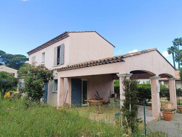 Maison vente à Arrondissement de Draguignan, Sainte-maxime