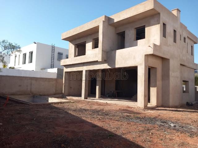 Villa vente à Bouskoura, Gharb-Chrarda-Beni Hssen