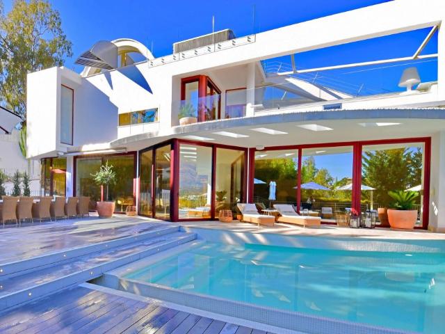 Casa en alquiler en Nueva Andalucía, Costa del Sol Occidental