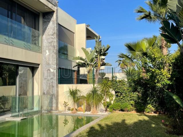 Villa vente à Bouskoura, Gharb-Chrarda-Beni Hssen