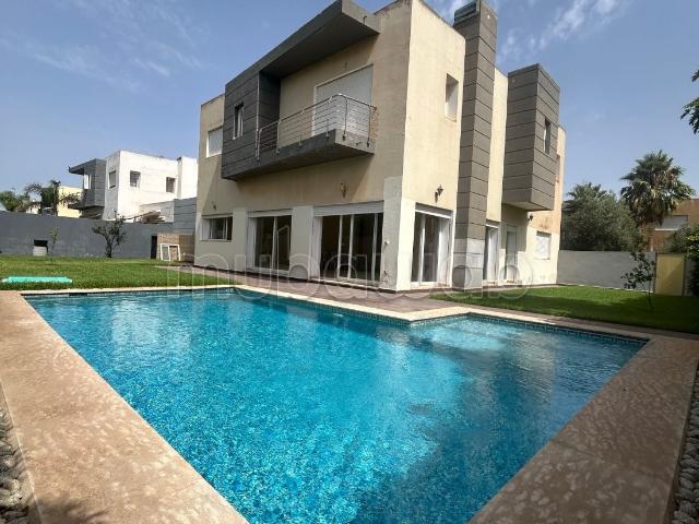 Villa vente à Bouskoura, Gharb-Chrarda-Beni Hssen