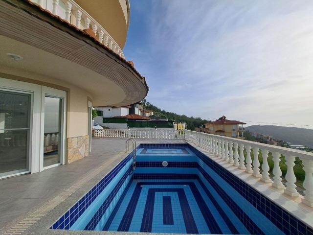 Muratpaşa, Antalya içerisinde satılık Villa