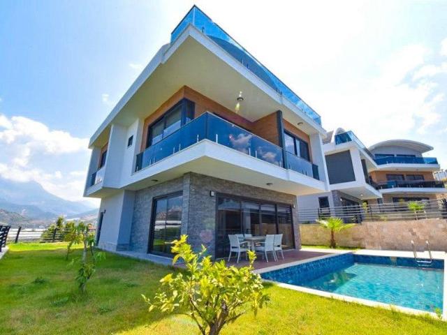 Muratpaşa, Antalya içerisinde satılık Villa