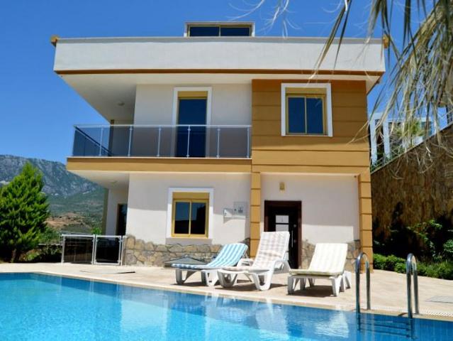 Muratpaşa, Antalya içerisinde satılık Villa