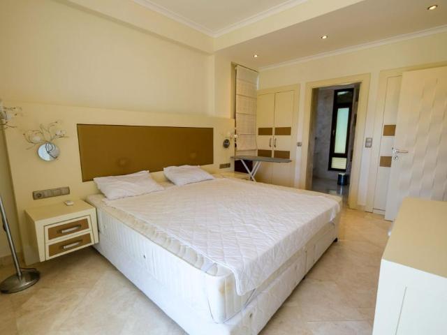 Muratpaşa, Antalya içerisinde satılık Villa