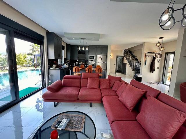 Muratpaşa, Antalya içerisinde satılık Villa