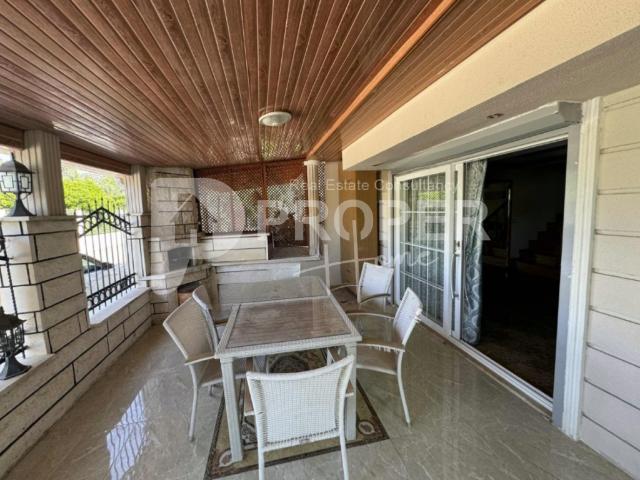 Kemer, Antalya içerisinde satılık Villa