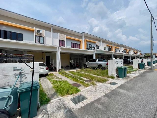 Townhouse for sale in Kajang, Langat