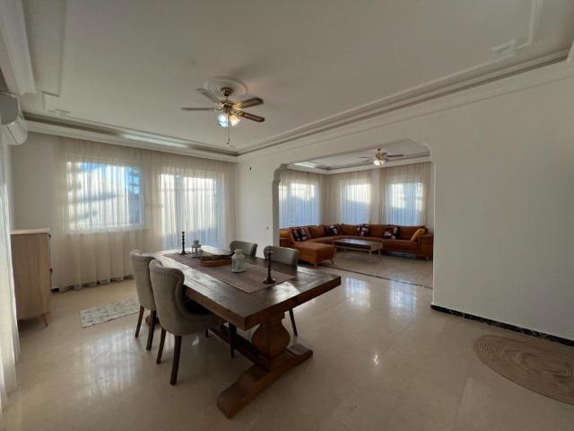 Alanya, Antalya içerisinde satılık Villa