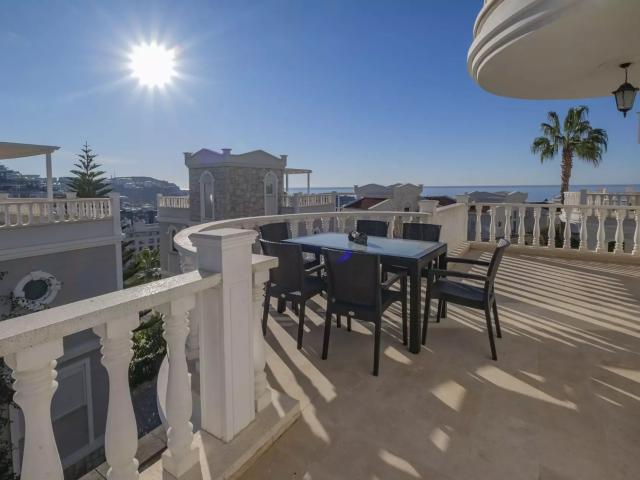 Alanya, Antalya içerisinde satılık Villa