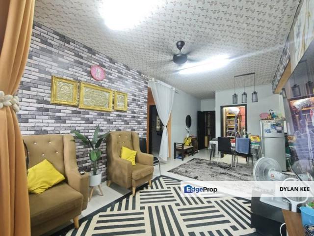 Flat for sale in Bukit Ledang, Johor