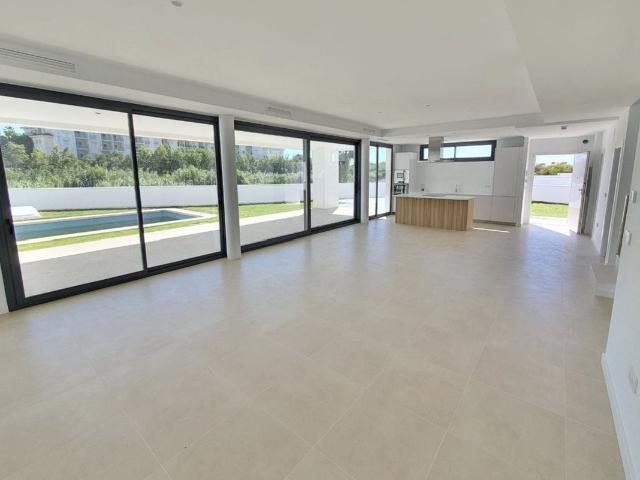 Casa en venta en La Chullera, Costa del Sol Occidental