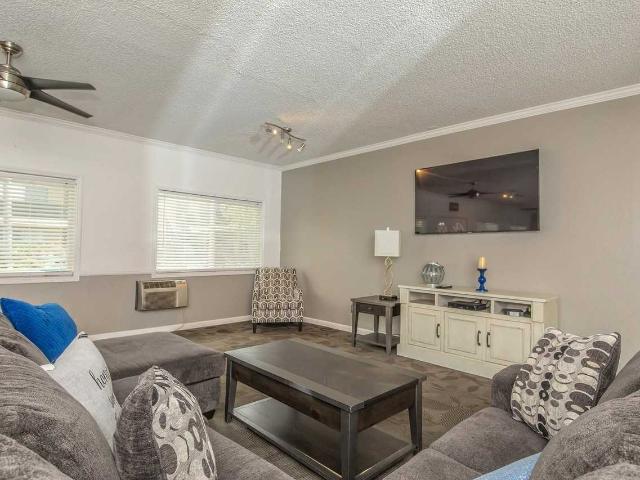 Apartment for rent in Bellflower, California