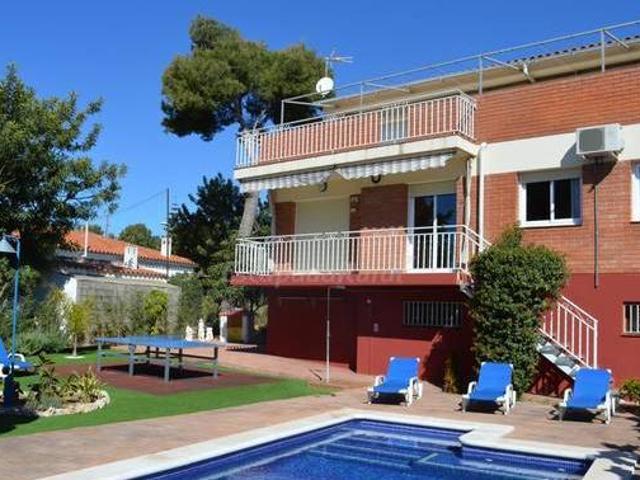 Casa en alquiler en Cubelles