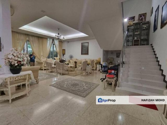 House for sale in Country Heights Damansara, Kuala Lumpur