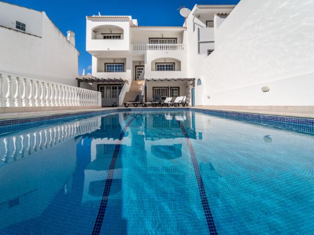 Casa alugar em Albufeira e Olhos de Água, Albufeira