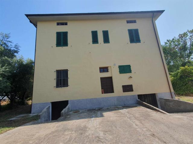 Casa in vendita a Certaldo, Firenze
