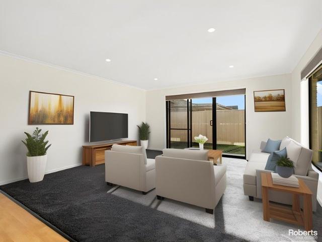 Villa for sale in Shearwater