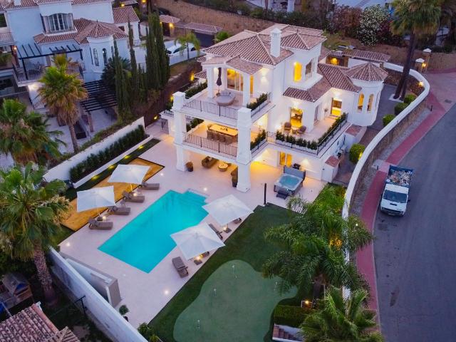 Chalet en alquiler en Nueva Andalucía, Costa del Sol Occidental