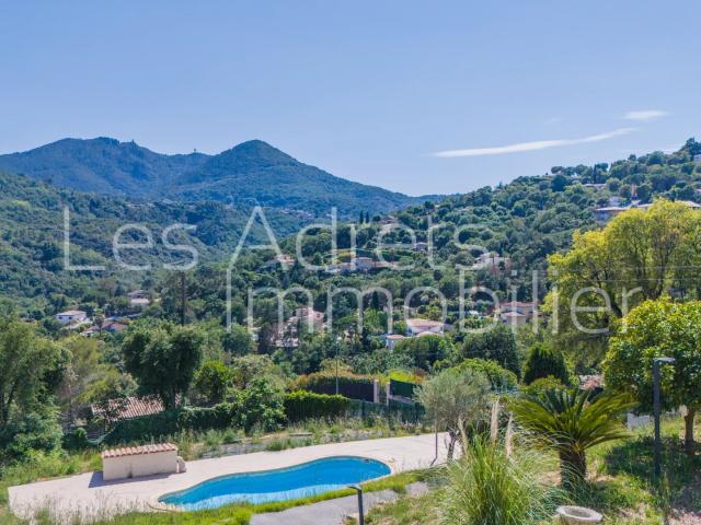 Maison vente à Arrondissement de Draguignan, Les Adrets-de-l'estérel