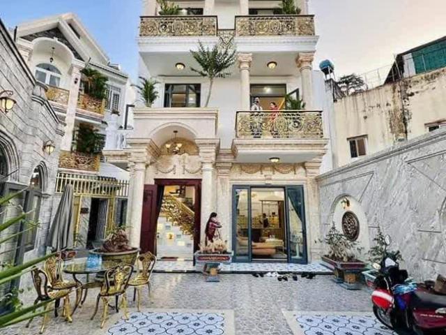 Biệt Thự bán tại Thủ Đức, Hồ Chí Minh