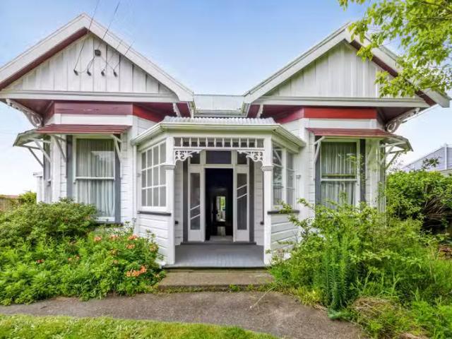 House for sale in Waverley, Taranaki