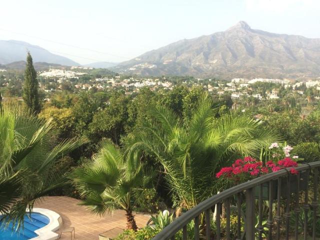 Chalet en alquiler en Nueva Andalucía, Costa del Sol Occidental