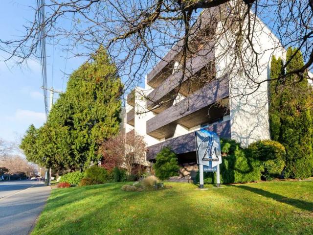Apartment for rent in Shelbourne, Saanich