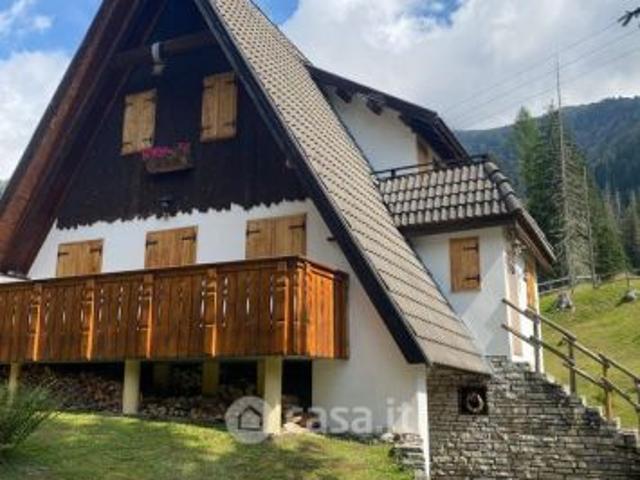 Villa Indipendente in vendita a Rocca Pietore, Veneto
