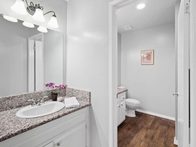 Apartment for rent in Santa Ana, California