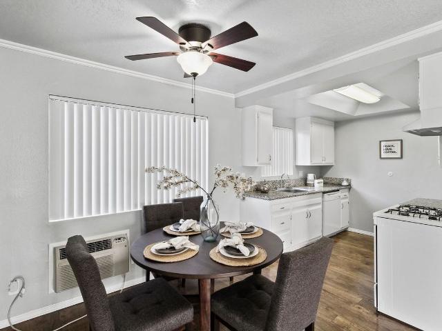 Apartment for rent in Santa Ana, California
