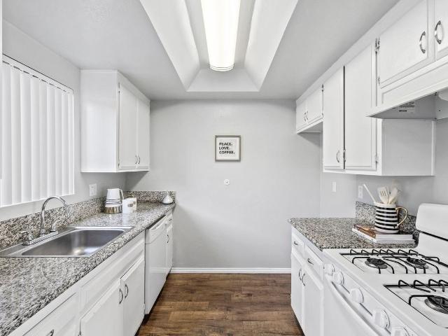 Apartment for rent in Santa Ana, California