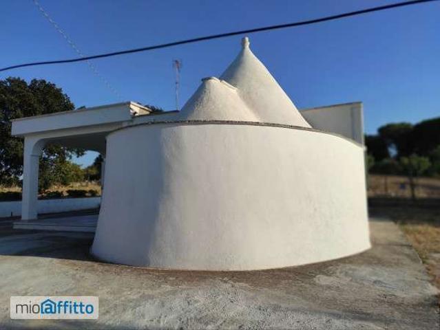 Villa Indipendente in affitto a Puglia, Taranto