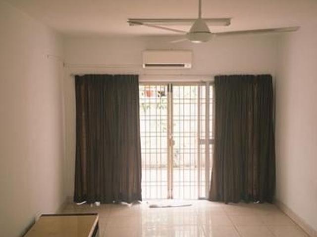 Townhouse for sale in Country Heights Damansara, Kuala Lumpur