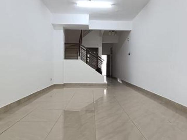 Townhouse for sale in Country Heights Damansara, Kuala Lumpur