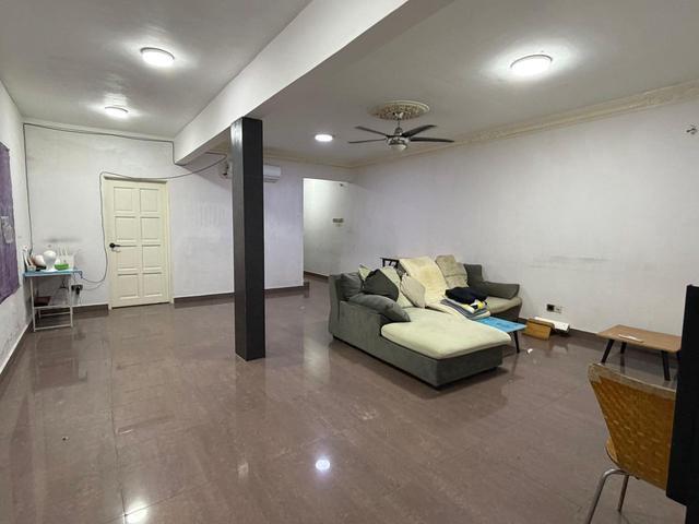 Townhouse for sale in Country Heights Damansara, Kuala Lumpur