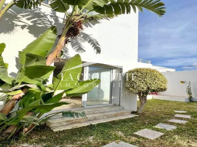 Maison location à Ain Zaghouan, Douz