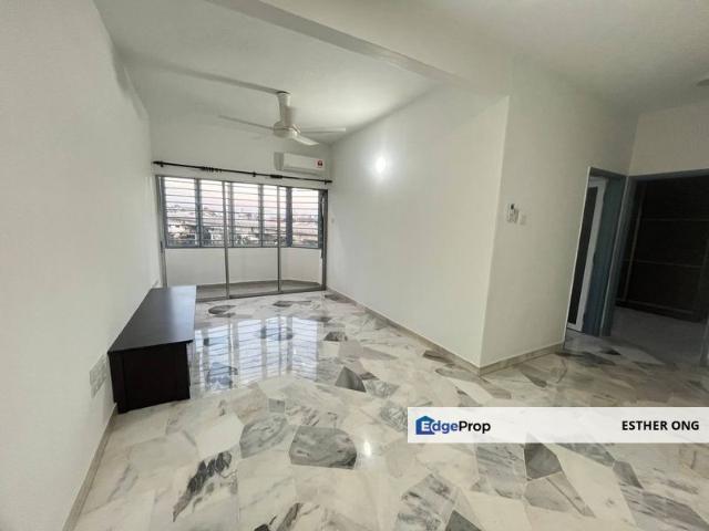 Flat for sale in Country Heights Damansara, Kuala Lumpur