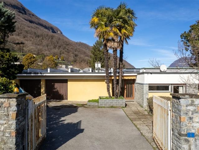 Einfamilienhaus kaufen in Riva San Vitale, Tessin