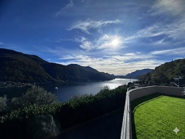 Wohnung kaufen in Vico Morcote, Tessin