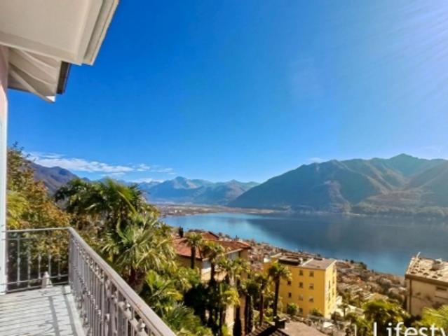 Haus kaufen in Minusio, Tessin