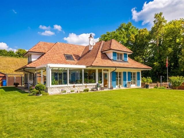 Einfamilienhaus kaufen in Glattfelden, Zürich