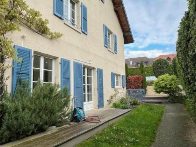Haus mieten in Germagny, Mont-sur-Rolle
